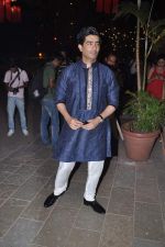 Manish Malhotra at Big B_s Diwali bash in Mumbai on 13th Nov 2012,1 (25).JPG